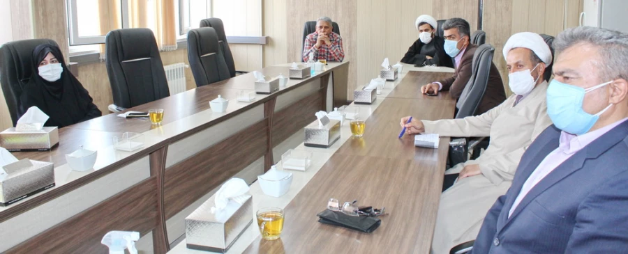 اولین جلسه کارگروه ارزیابی درونی گروه های آموزشی پردیس های دانشگاه فرهنگیان استان قزوین برگزار شد. 3