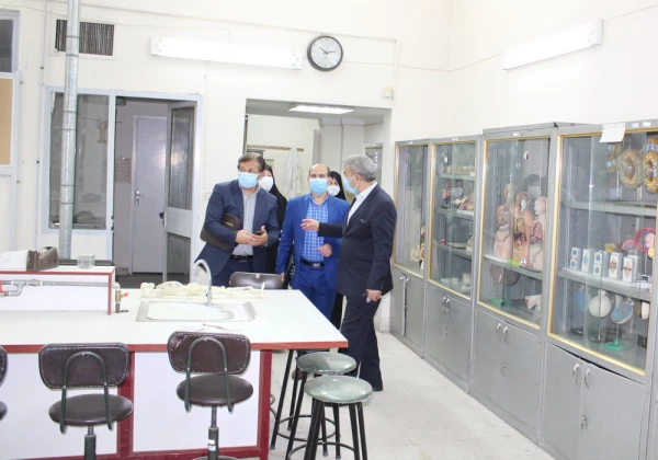 مرکز نوآوری و کارآفرینی ماوایی برای رجوع دوباره دانش آموختگان با تجربه به دانشگاه فرهنگیان 9