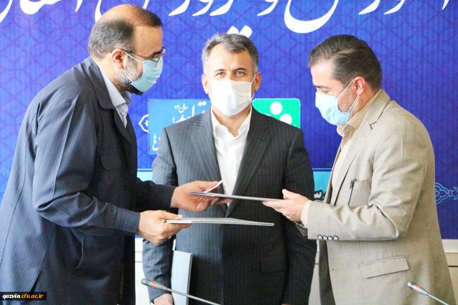 همکاری سه جانبه دانشگاه فرهنگیان استان قزوین با اداره کل آموزش و پرورش و بسیج دانشجویی استان در زمینه توسعه فعالیت های جهادی تربیتی دانشجویی 5