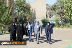 دانشجو معلمان امروز پویاتر و انقلابی تر در صحنه حضور دارند.  13