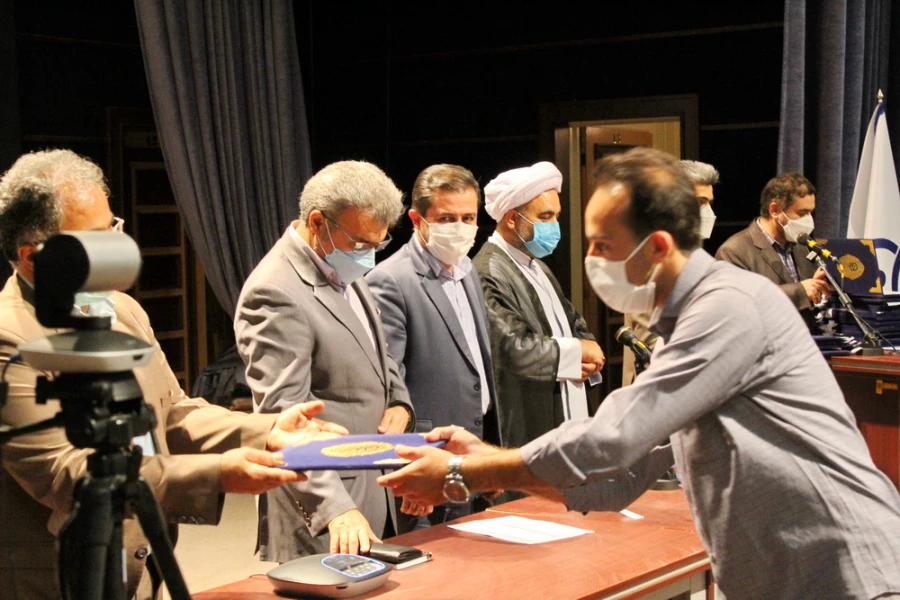 آیین گرامیداشت دانش آموختگی دانشجویان پردیس شهید رجایی به روایت تصویر 3