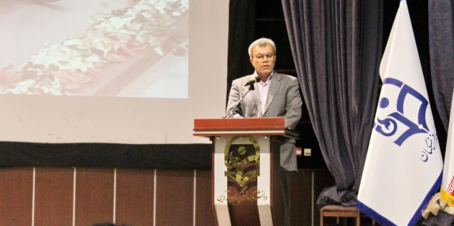 آیین گرامیداشت دانش آموختگی دانشجویان پردیس شهید رجایی به روایت تصویر 10