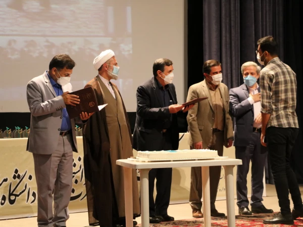 اختتامیه سی و یکمین جشنواره قرآن و عترت دانشجو معلمان دانشگاه فرهنگیان در قزوین به روایت تصویر 20