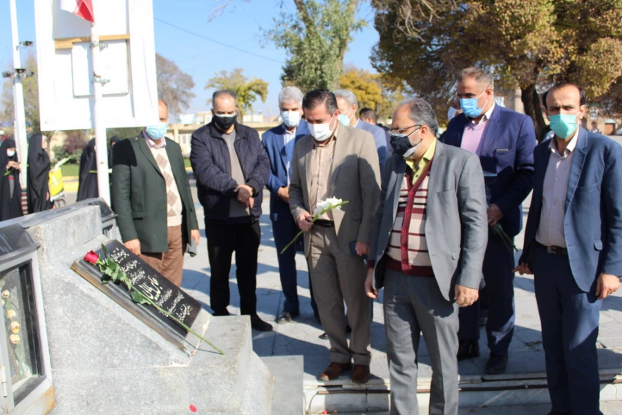 مراسم غبار روبی مزار شهدا 11