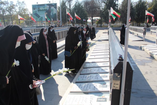 مراسم غبار روبی مزار شهدا 19