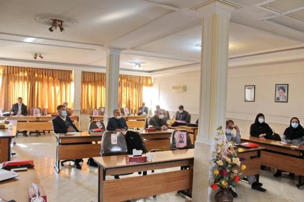 برگزاری کارگاه آشنایی با چگونگی تدوین کرسی های نظریه پردازی، نقد و مناظره  3