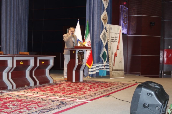 دوره های توانمند سازی اعضای هیات علمی و مسئولین کانون های بسیج اساتید دانشگاه فرهنگیان کشور 9