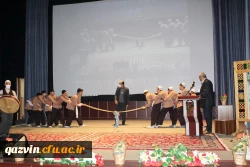 مراسم روز دانشجو برگزار گردید. 12