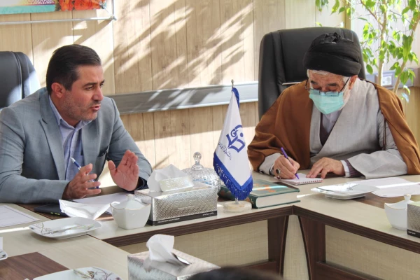 اگر نماز را بشناسانیم، نماز اقامه می شود. 4