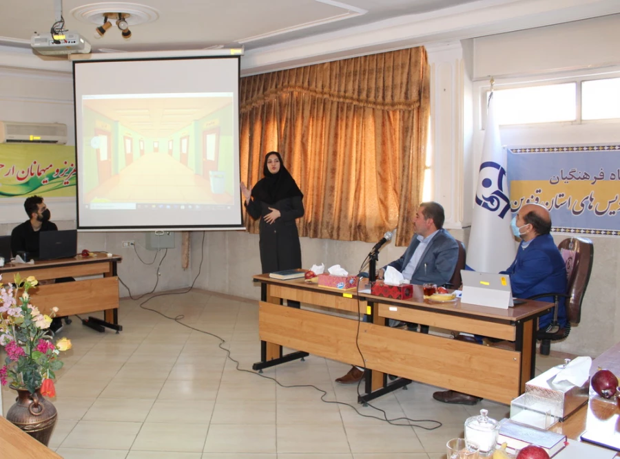 رونمایی از 4 محصول مرکز کارآفرینی و نوآوری دانشگاه فرهنگیان استان قزوین 4