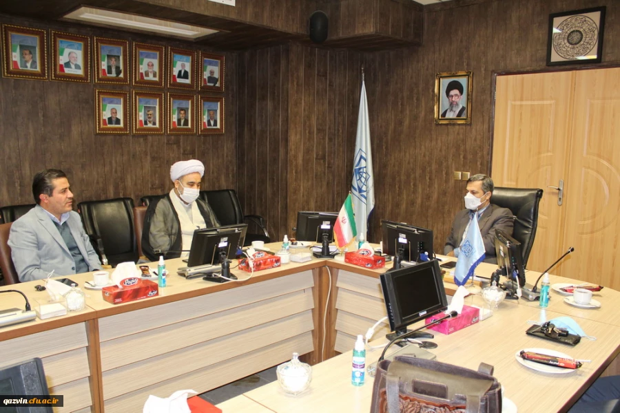 دیدار هیات رئیسه دانشگاه با رئیس جدید دانشگاه بین المللی امام خمینی (ره) 2