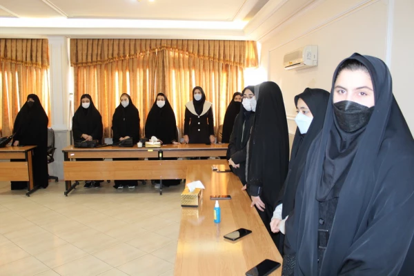 کرسی علمی ترویجی مکتب شهید سلیمانی  3