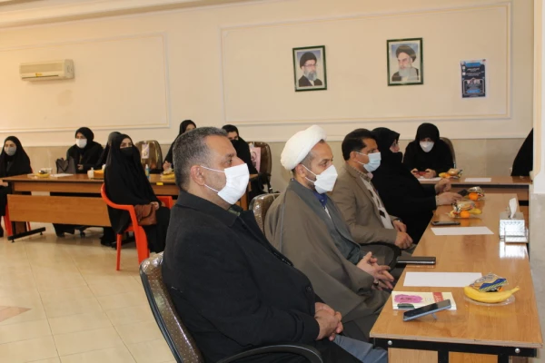 کرسی علمی ترویجی مکتب شهید سلیمانی  5