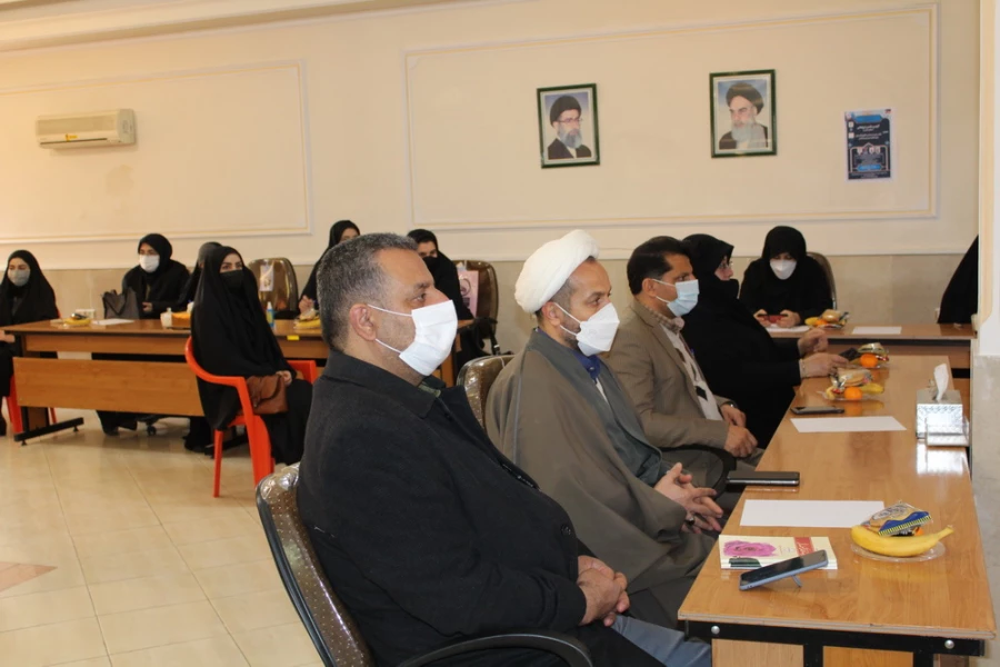 کرسی علمی ترویجی مکتب شهید سلیمانی  5