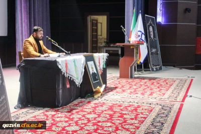 مدیر امور پردیس های دانشگاه فرهنگیان استان قزوین در آیین بزرگداشت شهید سلیمانی:

آتش انتقام از قاتلین حاج قاسم هرگز سرد نخواهد شد.