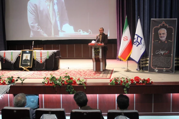 آتش انتقام از قاتلین حاج قاسم هرگز سرد نخواهد شد. 3