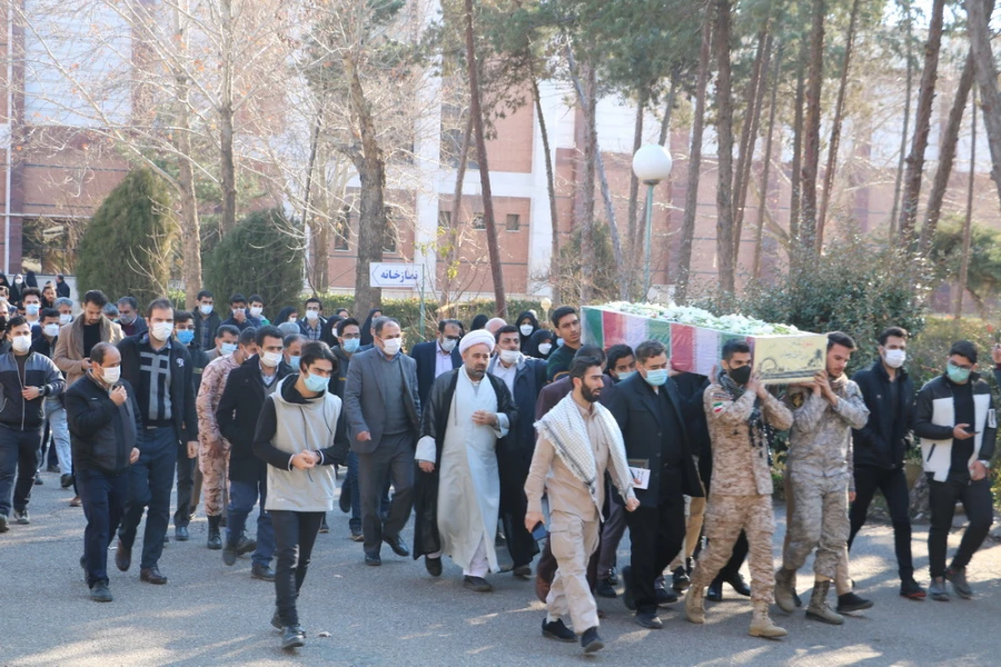 آتش انتقام از قاتلین حاج قاسم هرگز سرد نخواهد شد. 9