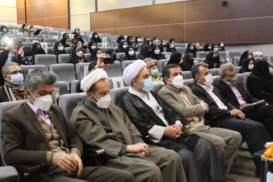 تحقق استحکام بنیان خانواده در سایه تلاش زنان 13