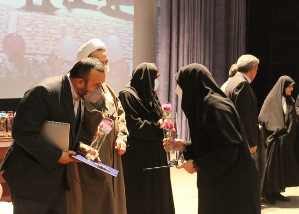 تحقق استحکام بنیان خانواده در سایه تلاش زنان 19