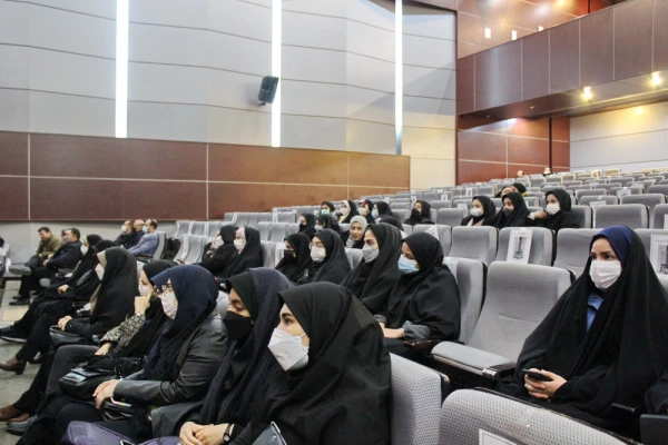 تحقق استحکام بنیان خانواده در سایه تلاش زنان 20