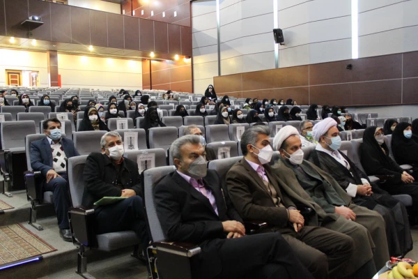 تحقق استحکام بنیان خانواده در سایه تلاش زنان 21