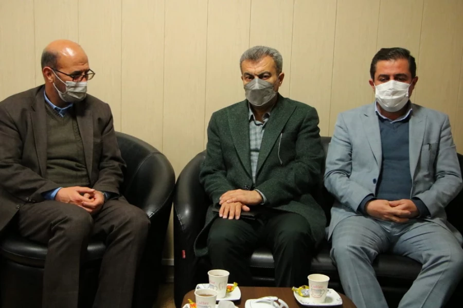 دیدار رئیس و معاونین دانشگاه فرهنگیان قزوین با سرپرست اداره کل آموزش و پرورش استان 4