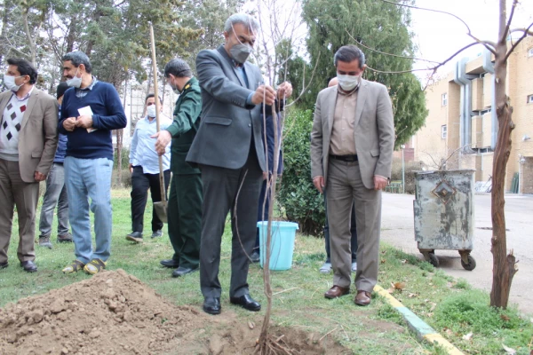 نقش سپاه پاسداران در تامین امنیت و اقتدار کشور و نظام مقدس جمهوری اسلامی حیاتی است 12