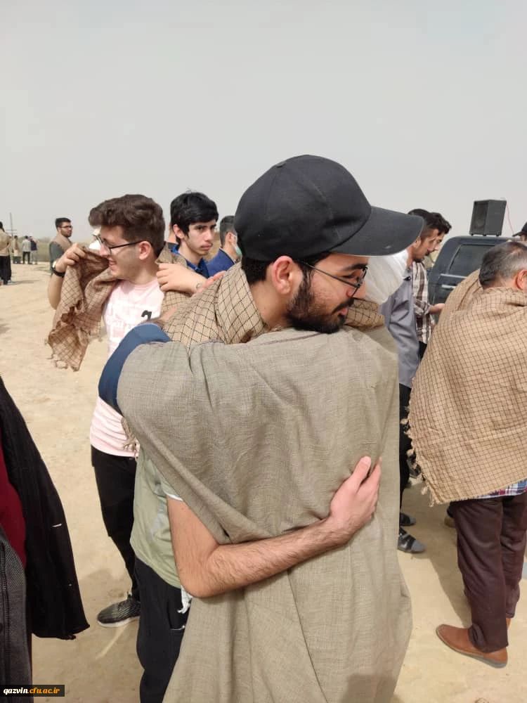 اعزام دانشجو معلمان به اردوی راهیان نور 4