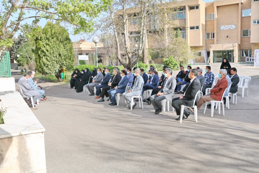 آیین دید و بازدید نوروزی کارکنان با حضور هیأت محترم رئیسه دانشگاه 3