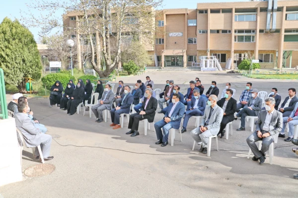 آیین دید و بازدید نوروزی کارکنان با حضور هیأت محترم رئیسه دانشگاه 4