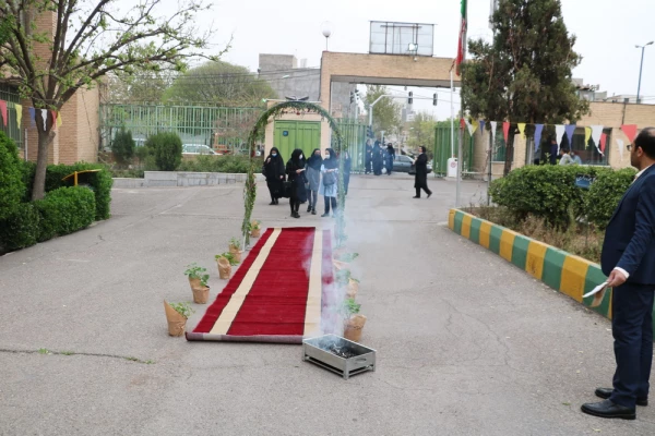 آیین استقبال از دانشجویان خوابگاهی به روایت تصویر 2