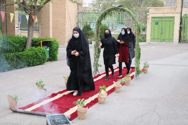 آیین استقبال از دانشجویان خوابگاهی به روایت تصویر 4