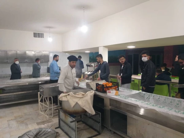 بازدید معاون نظارت و ارزیابی از امکانات رفاهی دانشگاه 8