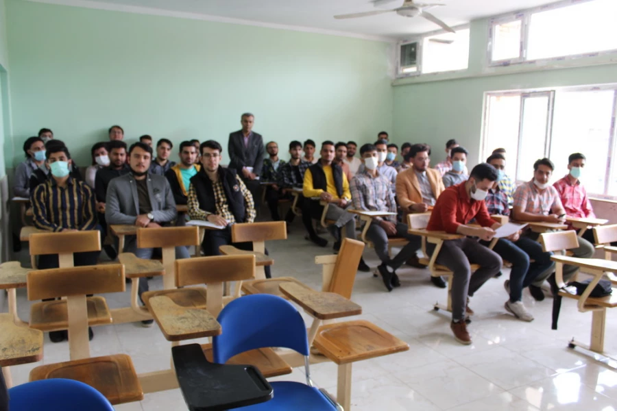 تحقق حضور صد درصدی دانشجومعلمان پردیس شهید رجایی 7