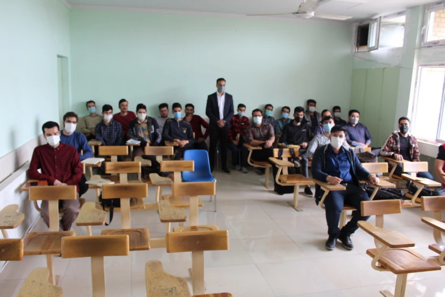 تحقق حضور صد درصدی دانشجومعلمان پردیس شهید رجایی 10