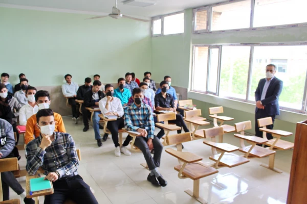 تحقق حضور صد درصدی دانشجومعلمان پردیس شهید رجایی 12