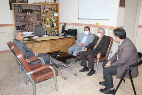 بازدید هیات رئیسه دانشگاه فرهنگیان از مدارس مجری طرح کارورزی 10