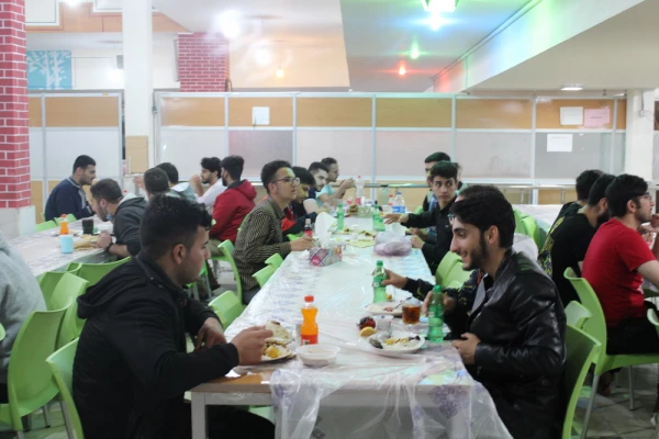 طرح ضیافت شهدا با هدف ترویج ارزش های دفاع مقدس 17