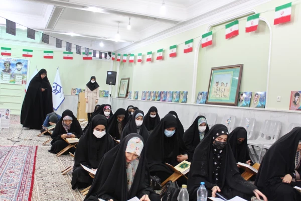 مراسم معنوی انس با قرآن کریم به روایت تصویر 2