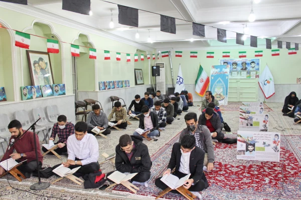 مراسم معنوی انس با قرآن کریم به روایت تصویر 5