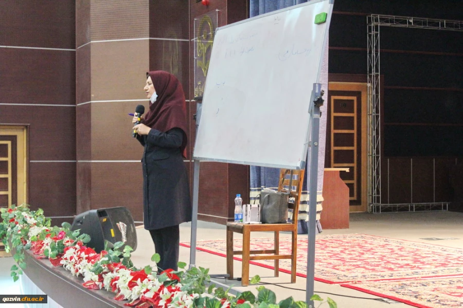 برگزاری سلسله نشست های مهارت افزایی دانشجومعلمان  2