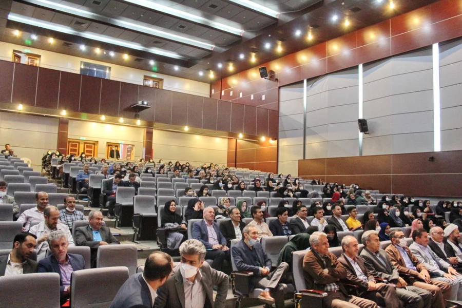 مراسم تجلیل و تبجیل از مدیران، معاونان و معلمان مجری طرح کارورزی 6