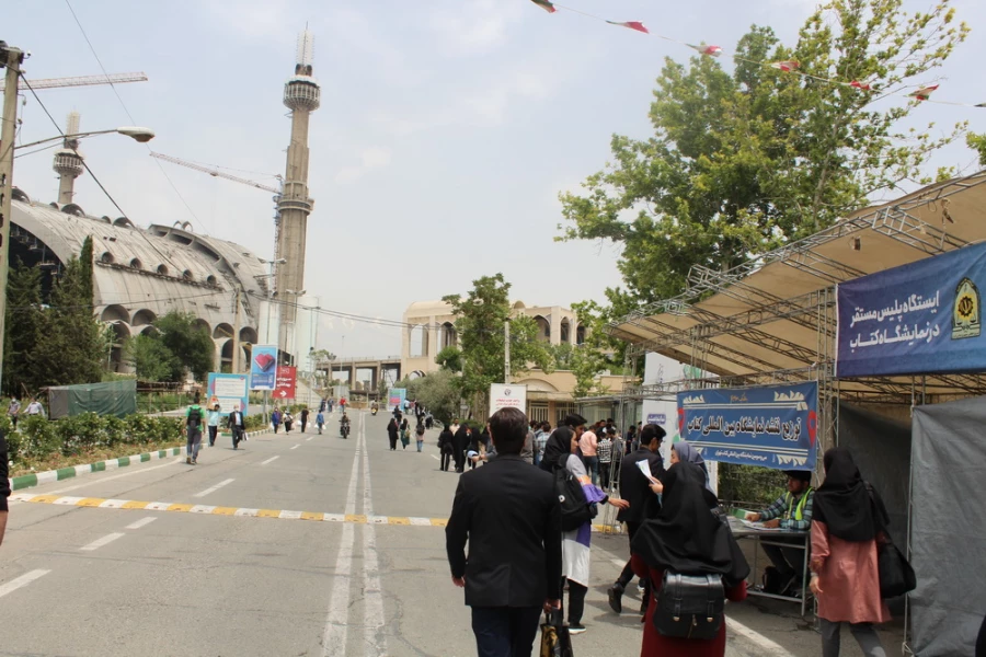 اردوی بازدید دانشجو معلمان از نمایشگاه کتاب تهران به روایت تصویر 3