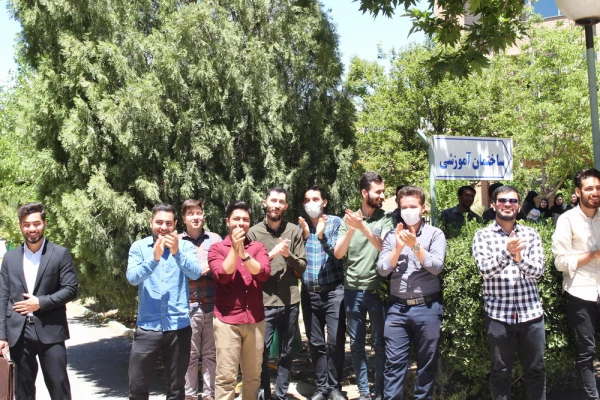 تریبون آزاد با موضوع ازدواج دانشجویی برگزار شد 14