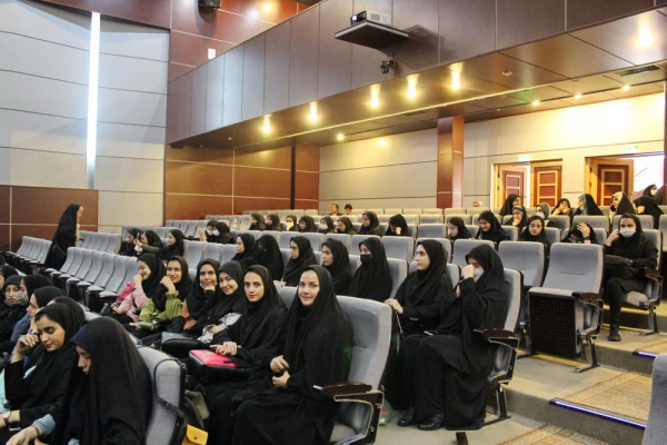 مراسم بزرگداشت ولادت حضرت معصومه (س) و روز دختر به روایت تصویر 2