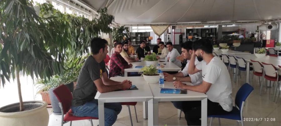 برگزاری اردوی علمی آموزشی بازدید از پارک علم و فناوری دانشگاه تهران 6