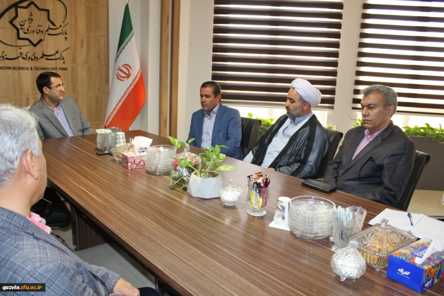 دانشگاه فرهنگیان، سرآغاز پیشرفت و توسعه همه جانبه کشور است. 5