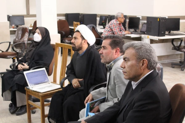 کارگاه ثبت فعالیت های پژوهشی و ثبت فرم کرسی های علمی ترویجی در سامانه گلستان 3