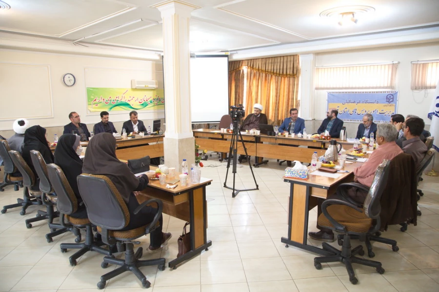 جلسه مشورتی حوزه ریاست استانداری با اعضای هیات علمی دانشگاه فرهنگیان قزوین  25