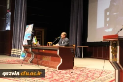 تاثیرگذاری رفتار مسؤولان دانشگاه بر عملکرد دانشجومعلمان و به دنبال آن تاثیر مضاعف بر عملکرد دانش آموزان غیر قابل انکار است 2